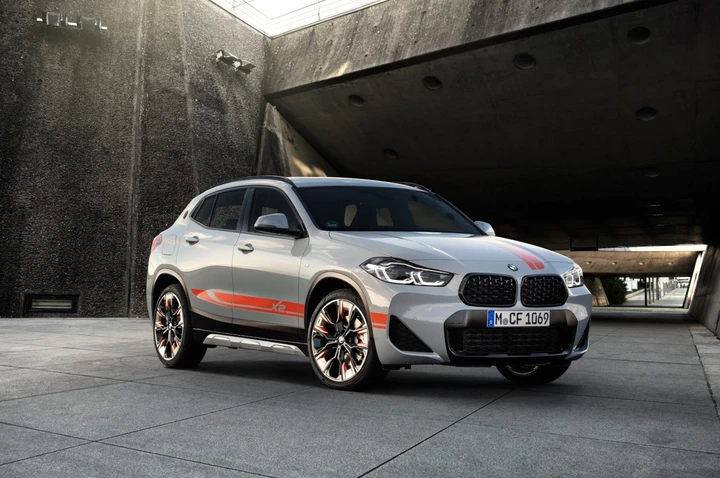 Bmw X2 M Mesh Edition 2021: immagini ufficiali