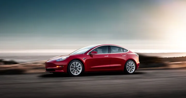 Mercato auto elettriche: Tesla prima al mondo nel mese di marzo