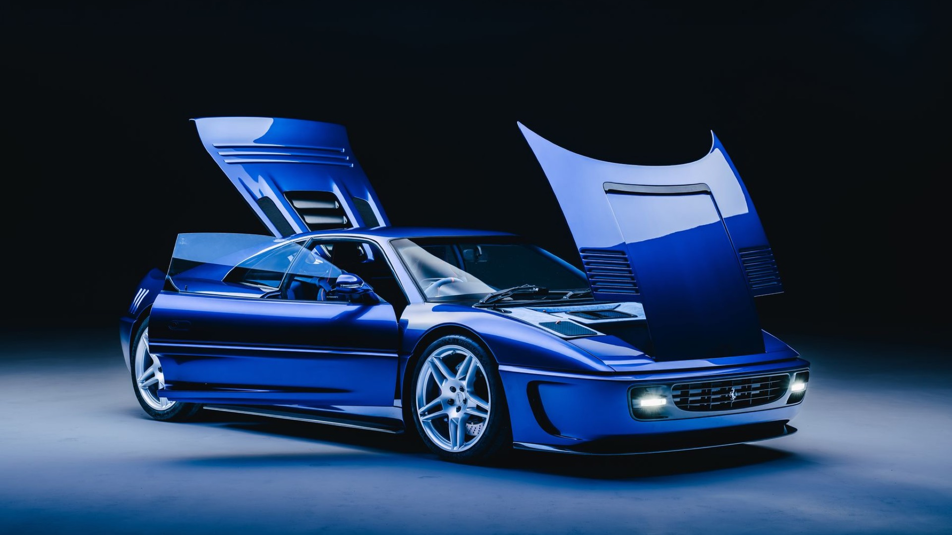 Ferrari Evoluto 355: il restomod della Ferrari F355 con 420 CV
