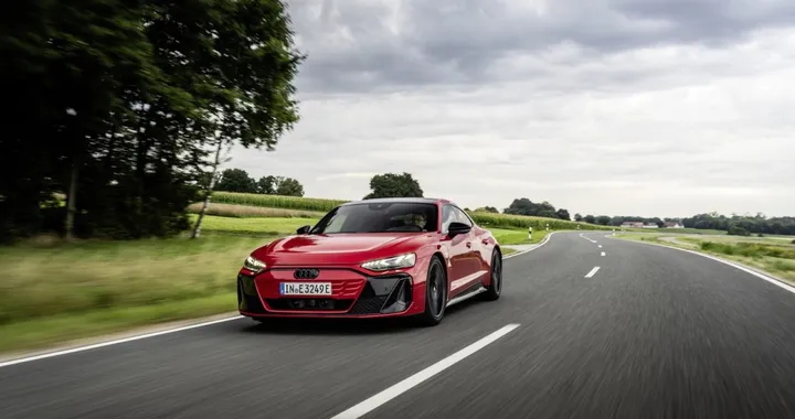 Audi Etron GT Quattro 2026: la nuova “base” che fa tremare le supercar
