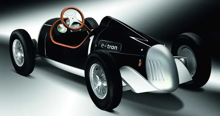 Auto Union Typ C e-tron: elettrica in scala 1:2