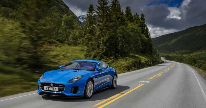 Jaguar F-Type: l'erede sarà elettrica