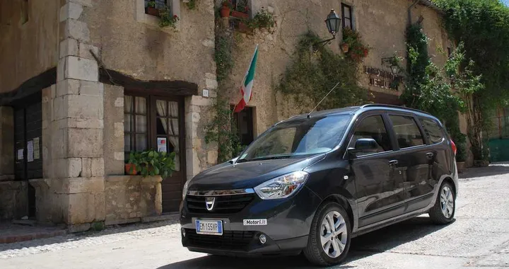 Dacia Lodgy 1.5 dCi Laureate: prova su strada