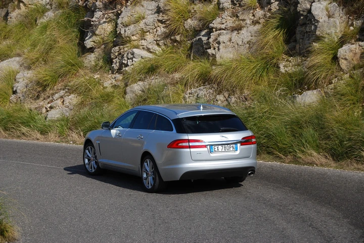 Jaguar XF 2.2 D 163 CV Sportbrake: long term test