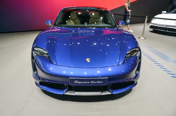 Porsche Taycan al Salone di Francoforte 2019