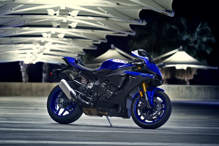 Yamaha R1: aggiornamenti per omologazione Euro 5