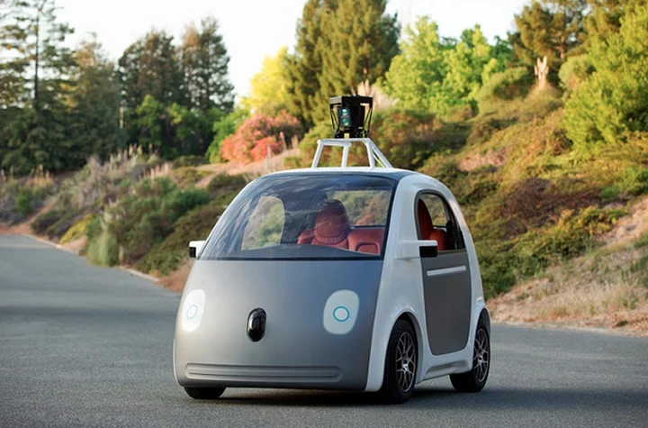 Google: l'autonomous car dovrà avere i comandi