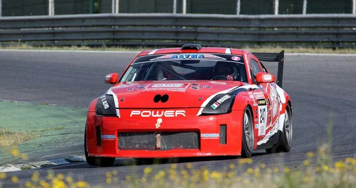 Nissan 350Z: una GPL da corsa a Magione