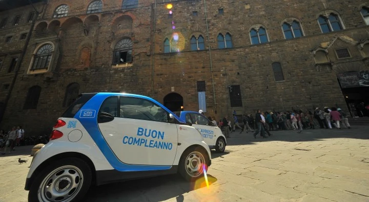 Car sharing: Car2go festeggia il primo anno a Firenze