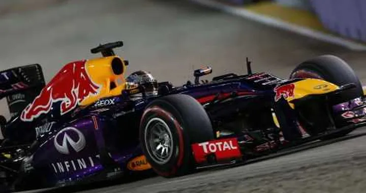 GP Singapore: Vettel inarrivabile, Alonso secondo