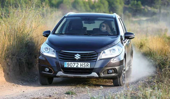 Suzuki S-Cross: porte aperte il 22 e il 23 marzo