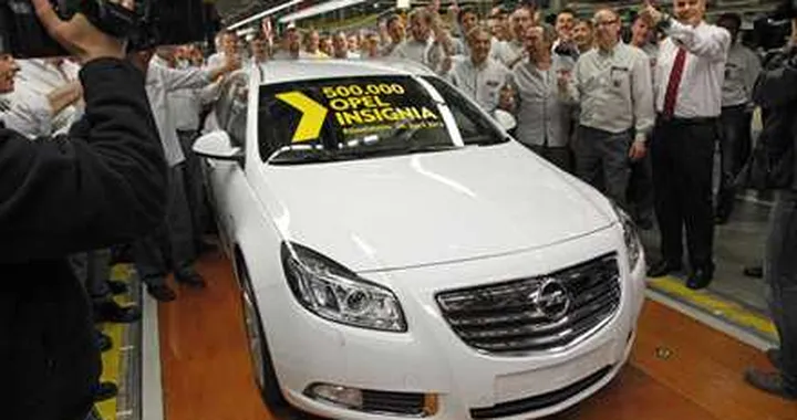Opel Insignia: prodotti 500.000 esemplari