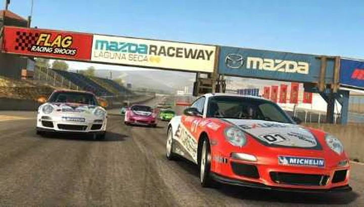 Real Racing 3 su iPhone 5
