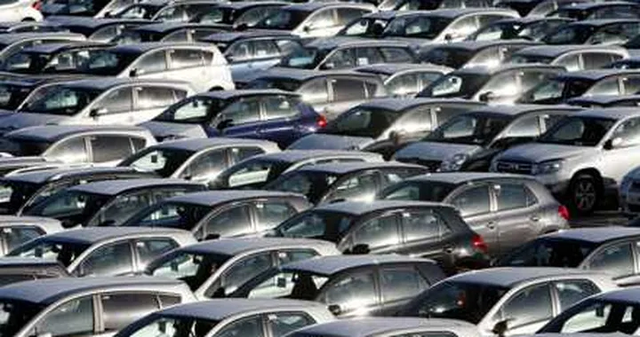 Immatricolazioni in forte calo anche a dicembre
