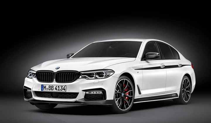 Nuova Bmw Serie 5: debuttano gli accessori M Performance