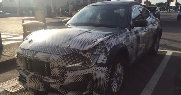 Maserati Levante diesel Q4: il suv avvistato in autostrada