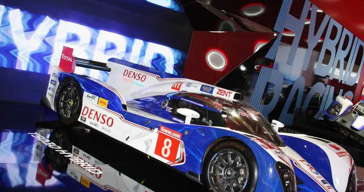 Toyota TS030 Hybrid: laboratorio dell'ibrido di serie