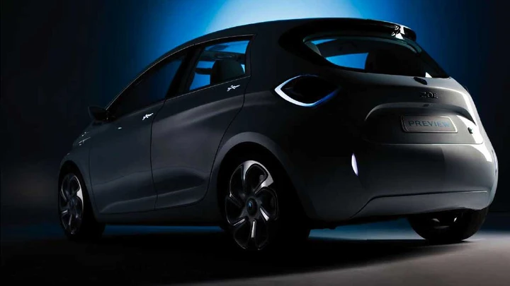 Renault Zoe, parte il conto alla rovescia
