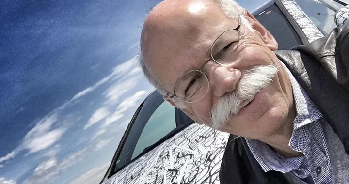 Mercedes Classe A 2018: Dieter Zetsche ci mette la faccia