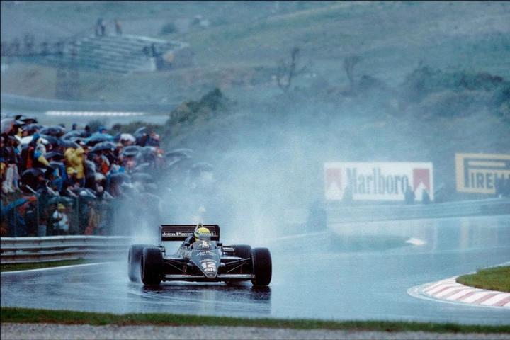Il ritorno della Lotus 97T: tributo ad Ayrton Senna e alla storia della F1