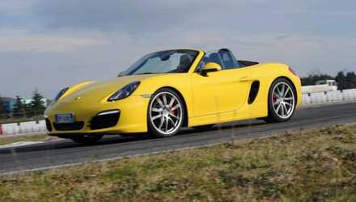 Porsche Boxster S: la prova su strada e in pista