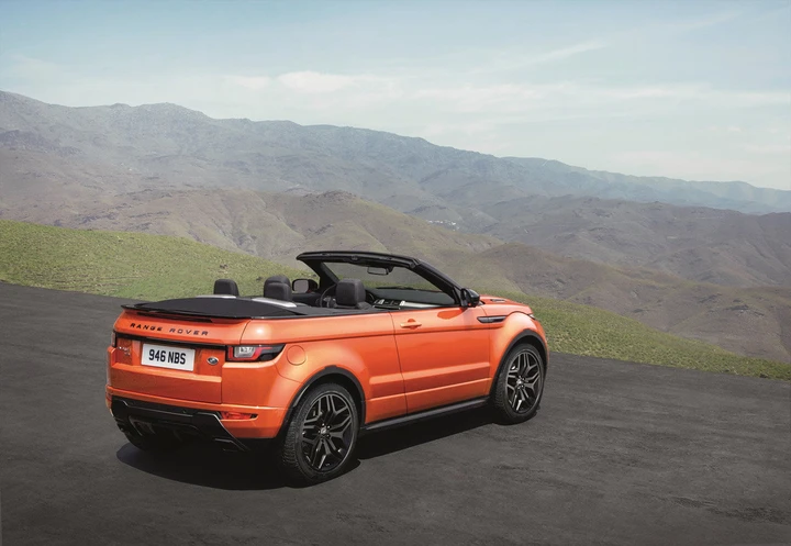 Range Rover Evoque Convertible: immagini ufficiali