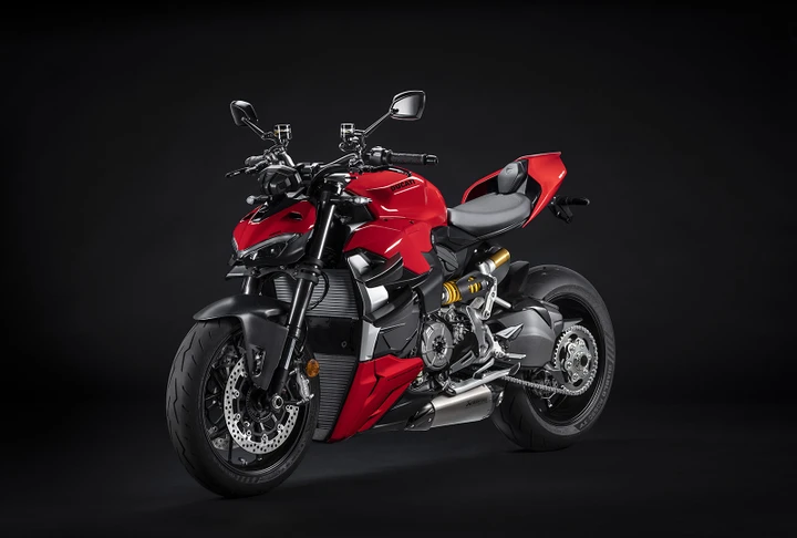 Ducati Streetfighter V2, arrivano gli accessori Ducati Performance