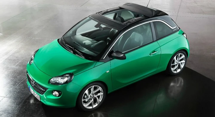 Opel Adam: da oggi con Swing Top e cambio Easytronic