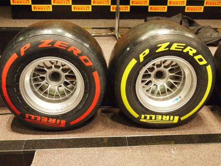 F1: presentate le nuove coperture 2012