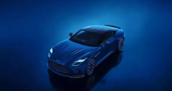 Aston Martin prepara una nuova piattaforma: V12 salvo e mild hybrid in arrivo