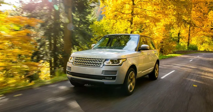 Land Rover Range Rover Hybrid: l’ibrido inarrestabile