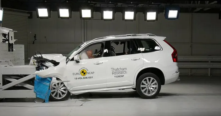 Crash test EuroNcap 2015: quasi tutte a cinque stelle