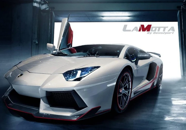 Lamborghini Aventador 