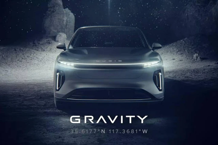Lucid Gravity: il nuovo SUV elettrico sarà presentato a novembre
