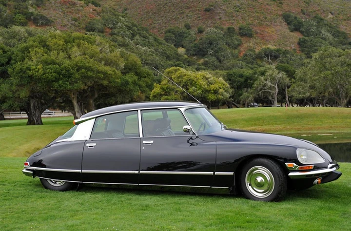 Citroen DS: a Rimini un raduno per i suoi sessant'anni