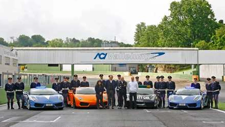 Lamborghini: corso di guida sicura per la Polizia