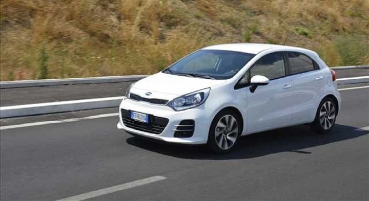 Kia Rio 1.1 CRDi S&S High-Tech: la prova su strada