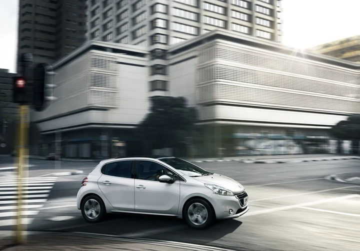 Peugeot 208 1.4 VTI a GPL: da 14.200 euro