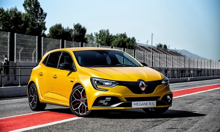 Renault Mégane RS Trophy 2019: debutta sul mercato