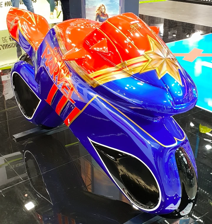 EICMA 2018: Motomorphosis presenta la moto ispirata a Captain Marvel