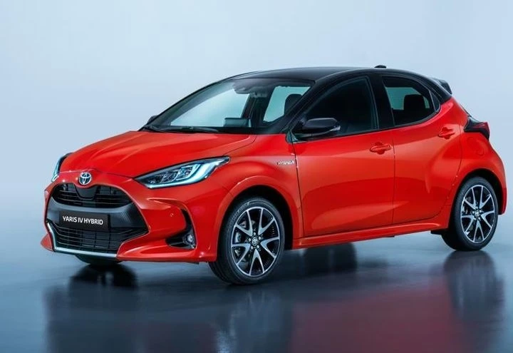 toyota_yaris