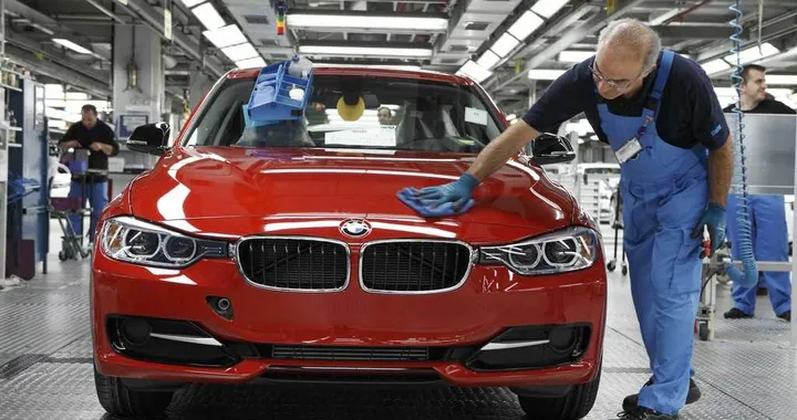 Nuova Bmw Serie 3 2012: parte la produzione