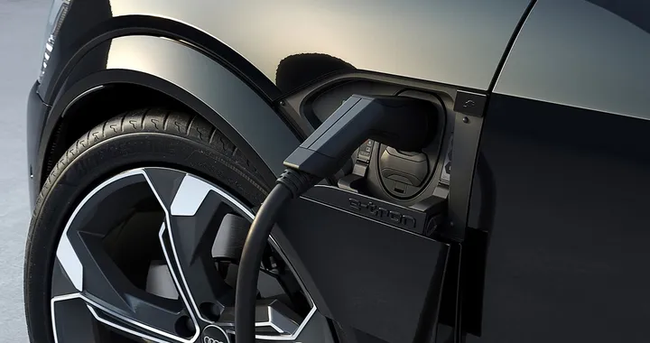 L'auto elettrica conviene ancora o è meglio aspettare?