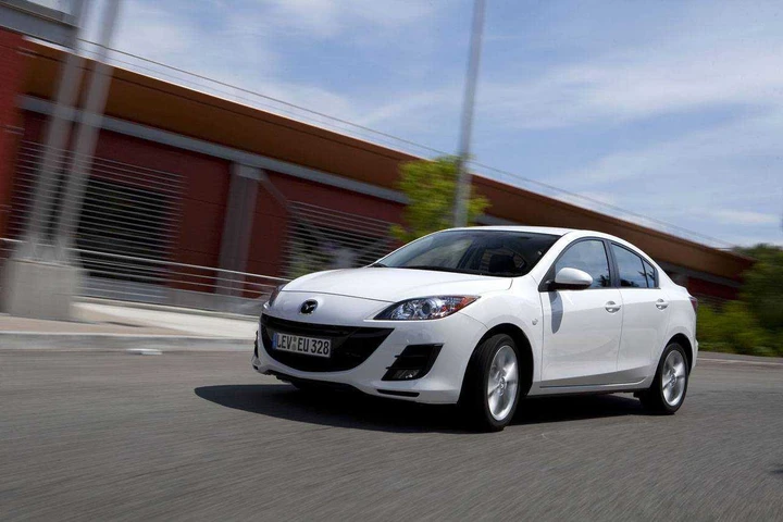Mazda3 4 porte