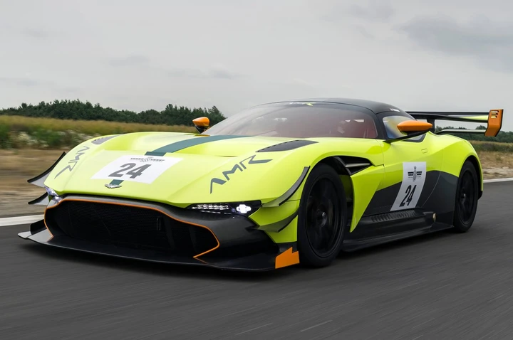 Aston Martin Vulcan AMR Pro, svelata a Goodwood