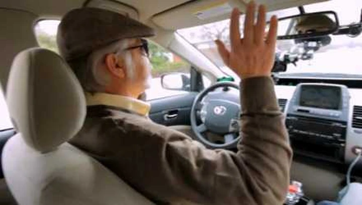 Google, l'auto senza pilota un aiuto per i non vedenti