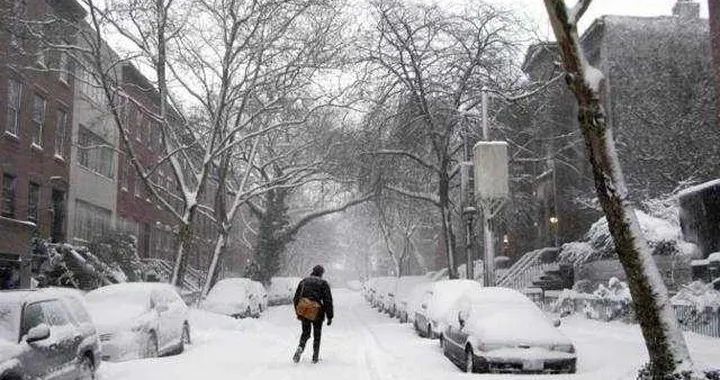 New Jersey: per legge no alla neve sui vetri auto
