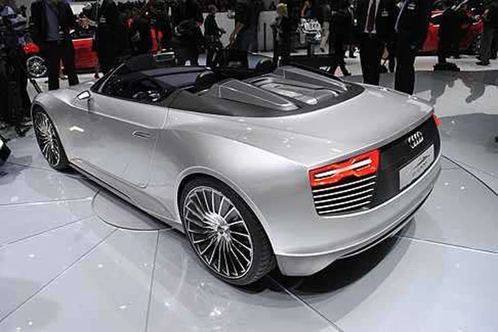 Audi e-Tron Spyder: concept 
