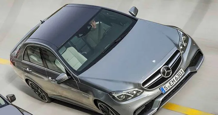 Mercedes Classe E63 AMG 2012: la prima immagine