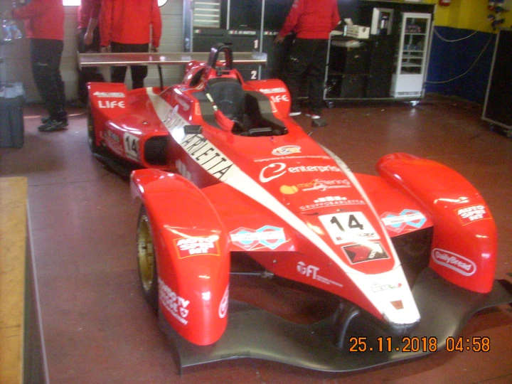 Prototipi, a Vallelunga la pioggia rovina lo spettacolo